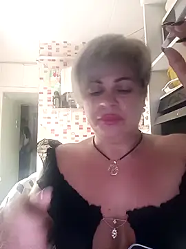 Snapshot of MilkySky chatting on November 29, 2025, 2:42 pm MilkySky online show from November 29, 2025, 2:42 pm