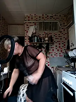 Snapshot of MilkySky chatting on December 3, 2025, 11:19 am MilkySky online show from December 3, 2025, 11:19 am