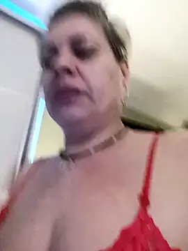 Snapshot of MilkySky chatting on January 11, 2026, 6:40 am MilkySky online show from January 11, 2026, 6:40 am