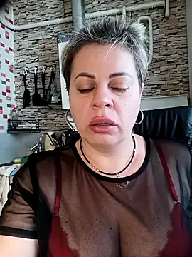 Snapshot of MilkySky chatting on January 12, 2026, 9:25 am MilkySky online show from January 12, 2026, 9:25 am