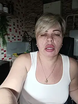 Snapshot of MilkySky chatting on February 19, 2026, 3:19 pm MilkySky online show from February 19, 2026, 3:19 pm