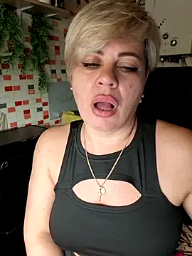 Snapshot of MilkySky chatting on February 24, 2026, 12:30 am MilkySky online show from February 24, 2026, 12:30 am