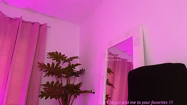 BabyLauritaa online show from March 22, 2026, 6:11 pm