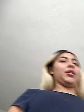 Elina Hills online show from March 1, 2026, 6:21 pm