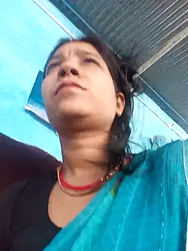 Snapshot of Sangita_g chatting on April 15, 2026, 10:11 am Sangita g online show from April 15, 2026, 10:11 am