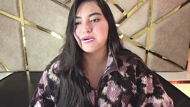 Snapshot of Frrreyaa chatting on November 22, 2025, 3:16 am Frrreyaa online show from November 22, 2025, 3:16 am