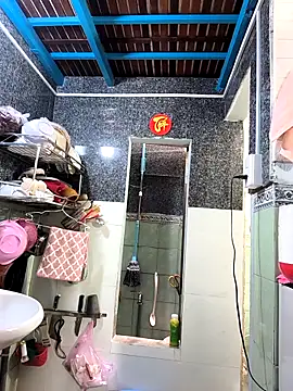 Okleotina9 online show from April 16, 2026, 3:40 am