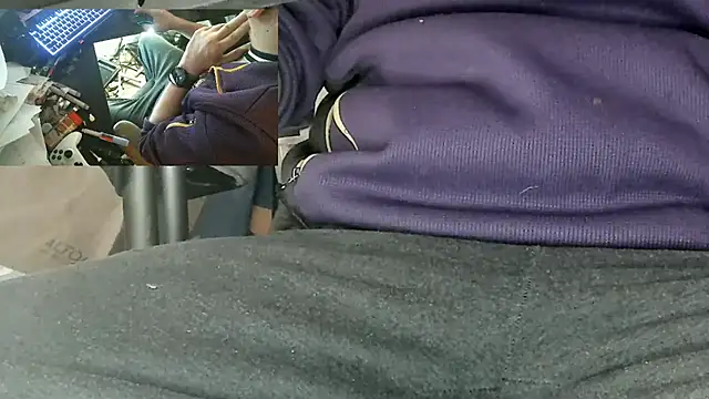 sexxme214 online show from February 11, 2026, 7:41 pm