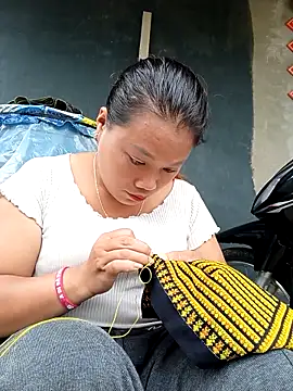 Snapshot of mai-mai22 chatting on October 31, 2025, 1:39 am mai-mai22 online show from October 31, 2025, 1:39 am