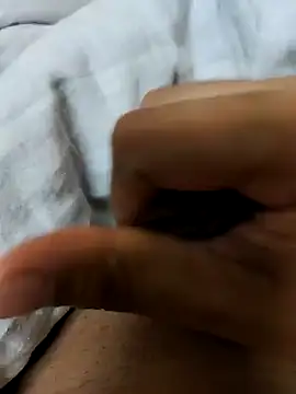 Sexy Kashish11 online show from December 5, 2025, 7:43 pm