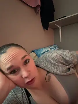 Snapshot of Girlysensuelle chatting on November 2, 2025, 9:11 am Girlysensuelle online show from November 2, 2025, 9:11 am