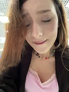 LilluKatten online show from February 21, 2026, 10:27 am