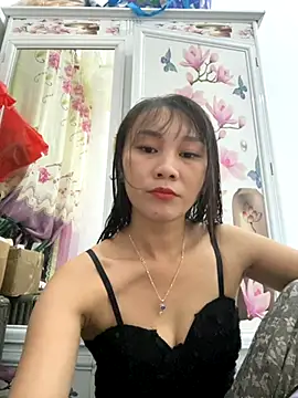 Amino-Suca online show from November 2, 2025, 10:50 am