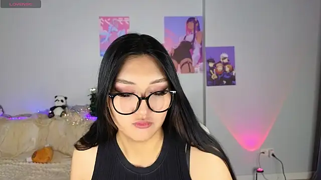 Yunamini online show from December 18, 2025, 1:50 pm