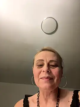 ToriLove777 online show from November 30, 2025, 7:45 am