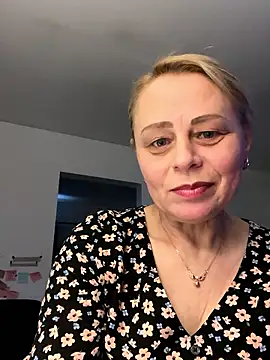 ToriLove777 online show from December 15, 2025, 7:18 pm