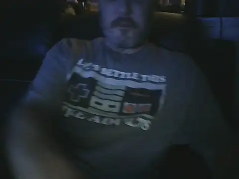 Snapshot of ddboobman chatting on April 8, 2026, 7:52 am ddboobman online show from April 8, 2026, 7:52 am