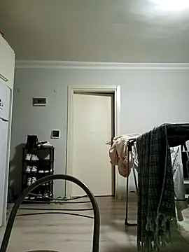 yasinesra757  online show from March 11, 2026, 6:47 pm