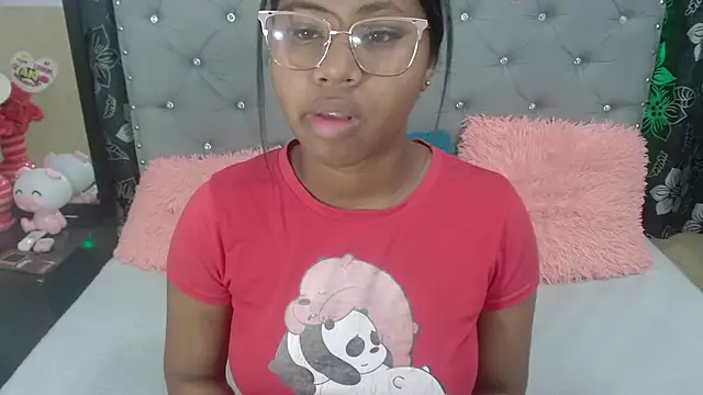 Snapshot of valentinavega18x chatting on February 24, 2026, 3:15 am valentinavega18x online show from February 24, 2026, 3:15 am