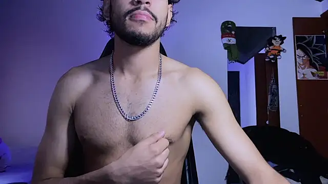 Snapshot of 3v1l chatting on December 1, 2025, 8:14 pm 3v1l online show from December 1, 2025, 8:14 pm