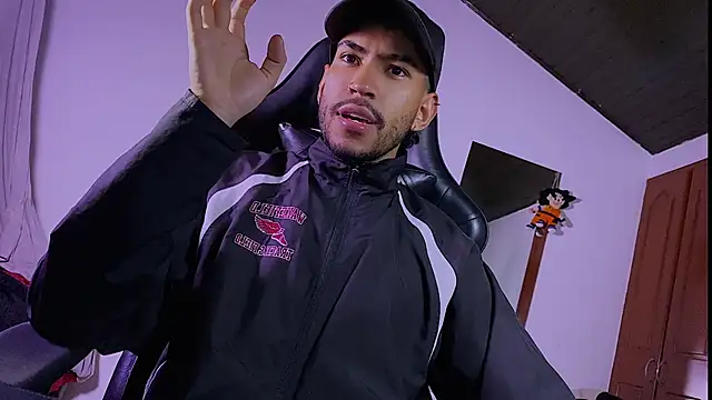 Snapshot of 3v1l chatting on February 3, 2026, 2:53 am 3v1l online show from February 3, 2026, 2:53 am