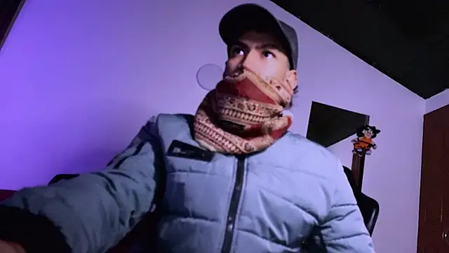 Snapshot of 3v1l chatting on February 18, 2026, 11:11 pm 3v1l online show from February 18, 2026, 11:11 pm