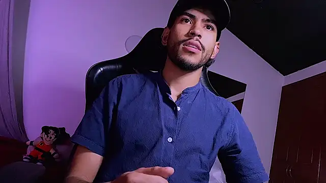 Snapshot of 3v1l chatting on March 3, 2026, 5:13 am 3v1l online show from March 3, 2026, 5:13 am