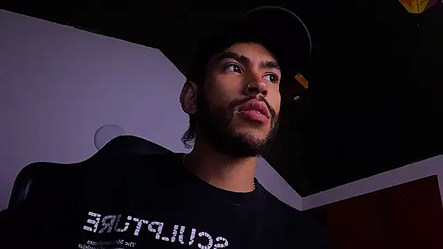3v1l online show from August 2, 2026, 12:20 am