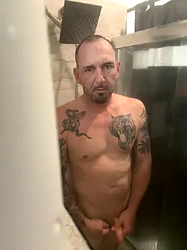 Snapshot of RobsBigD chatting on November 22, 2025, 10:53 pm RobsBigD online show from November 22, 2025, 10:53 pm