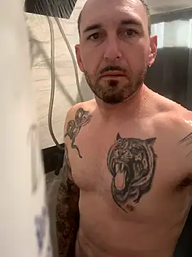 Snapshot of RobsBigD chatting on December 1, 2025, 4:12 pm RobsBigD online show from December 1, 2025, 4:12 pm