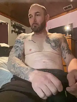 Snapshot of RobsBigD chatting on December 18, 2025, 4:35 pm RobsBigD online show from December 18, 2025, 4:35 pm