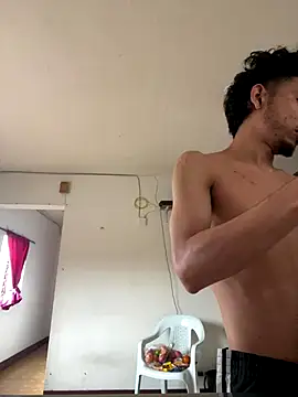 starboy2812 online show from December 16, 2025, 9:31 pm