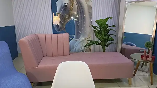 amy lovelydoll online show from March 28, 2026, 11:21 am