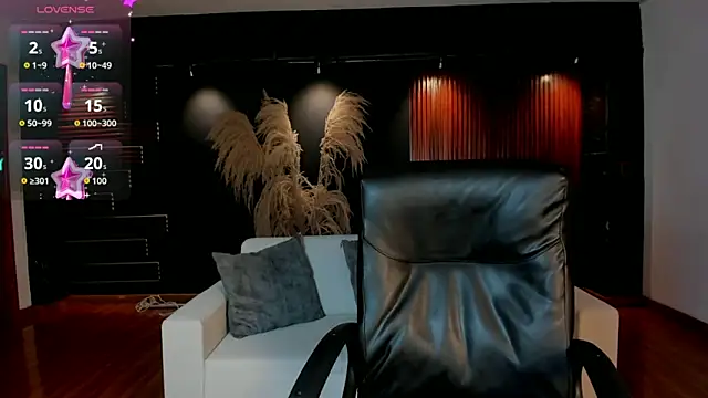 Snapshot of Ava-miller chatting on November 15, 2025, 2:31 am Ava-miller online show from November 15, 2025, 2:31 am