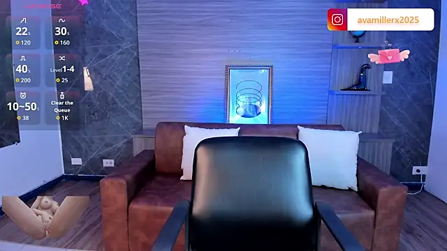 Snapshot of Ava-miller chatting on November 26, 2025, 1:23 pm Ava-miller online show from November 26, 2025, 1:23 pm