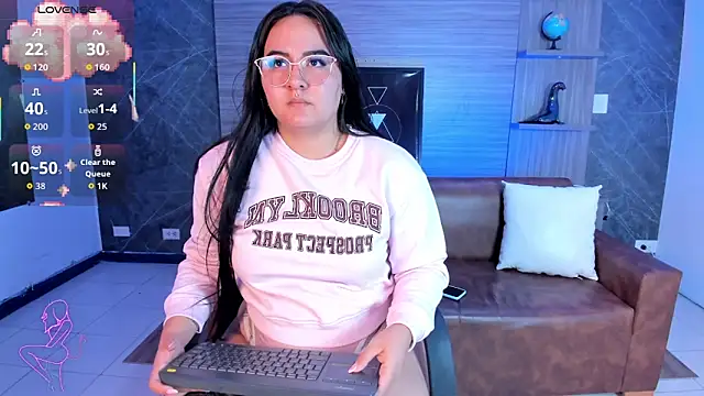 Snapshot of Ava-miller chatting on December 18, 2025, 10:54 am Ava-miller online show from December 18, 2025, 10:54 am