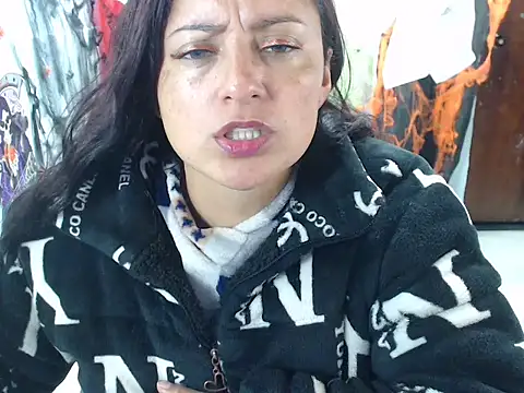 Snapshot of kristelltender1 chatting on October 31, 2025, 2:01 am kristelltender1 online show from October 31, 2025, 2:01 am