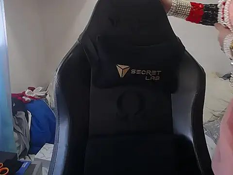 Snapshot of VanesaCrossic chatting on March 24, 2026, 10:20 am VanesaCrossic online show from March 24, 2026, 10:20 am