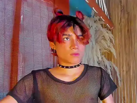 Snapshot of Leo_Glow chatting on January 13, 2026, 1:16 pm Leo Glow online show from January 13, 2026, 1:16 pm