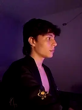 Snapshot of James_smm chatting on November 6, 2025, 7:26 pm James smm online show from November 6, 2025, 7:26 pm