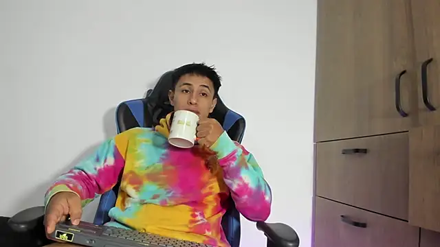 dorman boy online show from February 18, 2026, 1:45 am