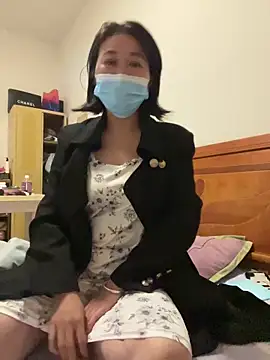 Snapshot of daaqnn chatting on November 3, 2025, 12:39 pm daaqnn online show from November 3, 2025, 12:39 pm