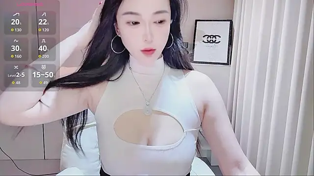 Snapshot of YunShan-33 chatting on January 11, 2026, 2:55 pm YunShan-33 online show from January 11, 2026, 2:55 pm