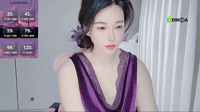 YunShan-33 online show from April 11, 2026, 2:16 am