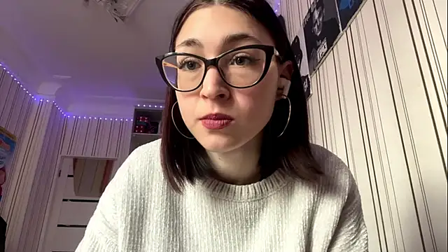 Snapshot of CharitaTafel chatting on November 2, 2025, 10:17 am CharitaTafel online show from November 2, 2025, 10:17 am