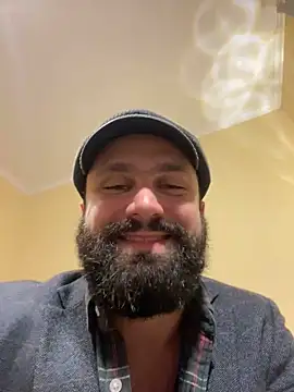 ivanmasliuk online show from November 3, 2025, 7:15 pm