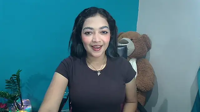 Melissa Ortega  online show from December 22, 2025, 6:05 pm