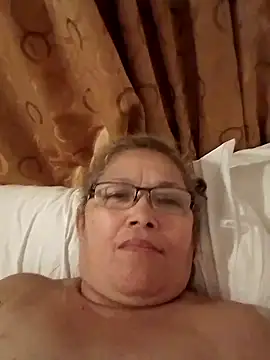 Cessi50 online show from November 18, 2025, 2:17 am