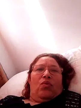 Snapshot of Cessi50 chatting on February 5, 2026, 1:38 pm Cessi50 online show from February 5, 2026, 1:38 pm