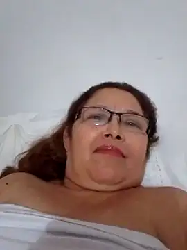 Snapshot of Cessi50 chatting on February 10, 2026, 2:26 am Cessi50 online show from February 10, 2026, 2:26 am